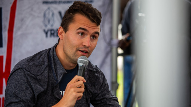 Donald Trump atribui a Charlie Kirk a mais alta honra civil dos EUA