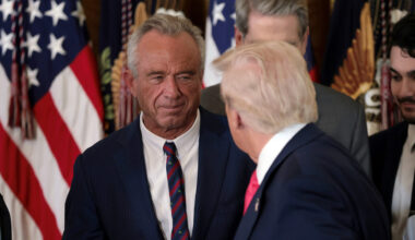 Paracetamol e autismo? Kennedy diz que alertou Trump para ser cauteloso