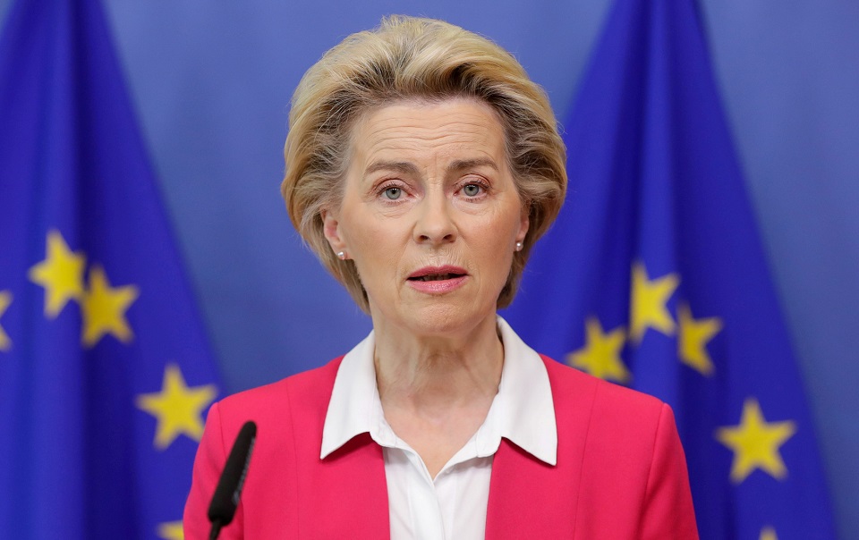 Europeus e africanos têm de reforçar parcerias num mundo conflituoso, diz Ursula von der Leyen