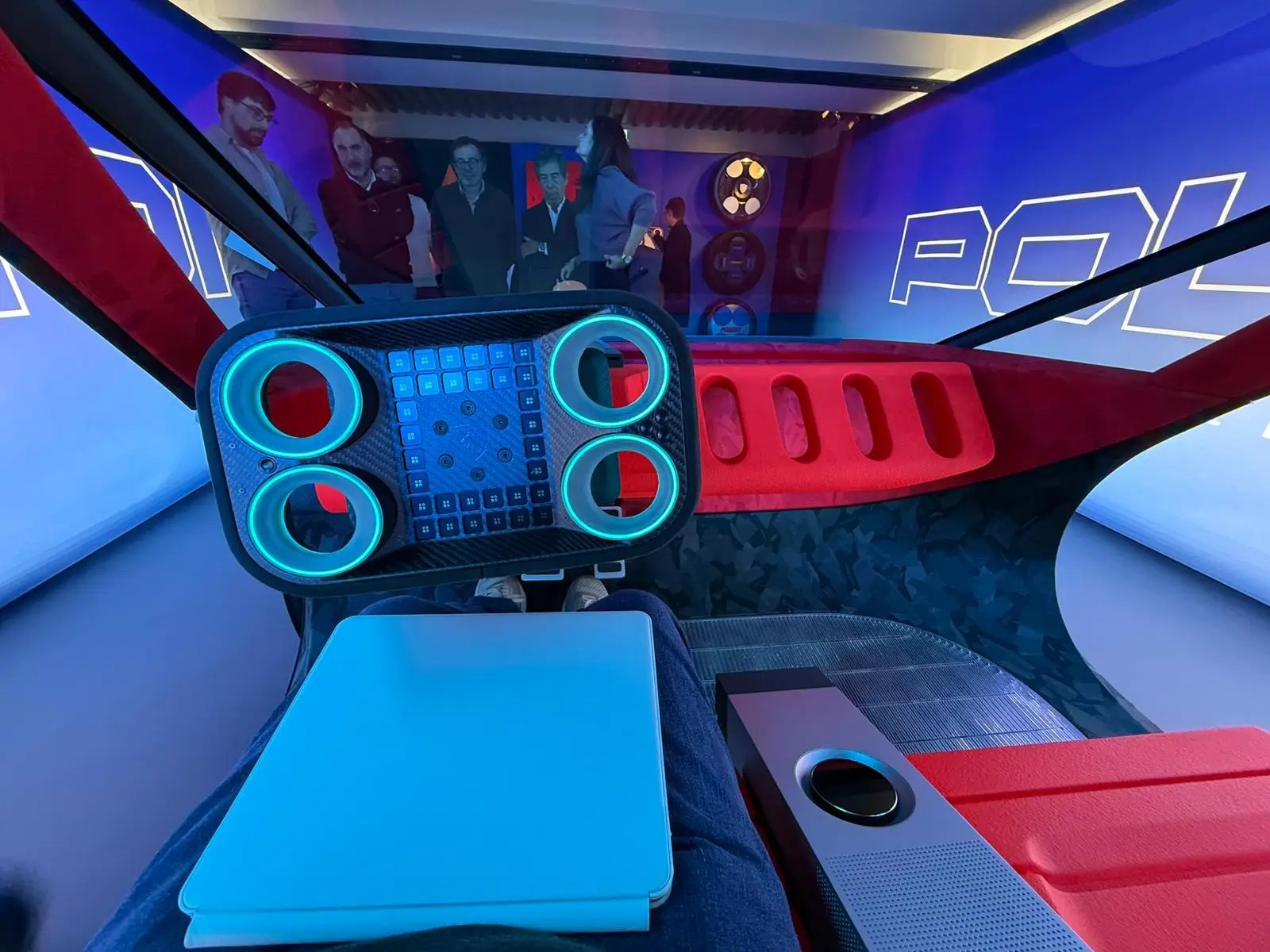 Peugeot Polygon Concept é o novo estudo de design que revela o futuro da marca! 17 Peugeot Polygon Concept é o novo estudo de design que revela o futuro da marca! 17