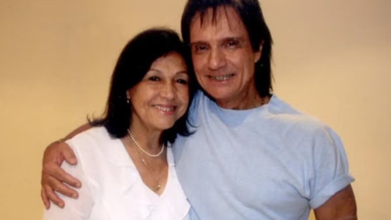 Morre Norma Braga, irmã do cantor Roberto Carlos, aos 90 anos