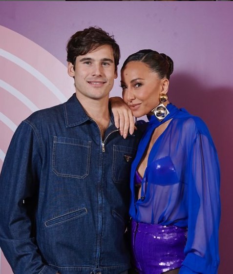 Sabrina e Nicolas Prattes em programa do GNT, em 2024 — Foto: Divulgação