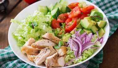 Especialistas destacam importância de priorizar alguns alimentos após os 50 anos