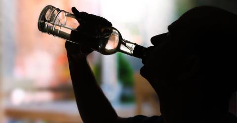 Homem estrangeiro socorrido no Funchal após ser encontrado ferido