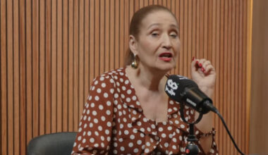 Sonia Abrão critica escolha de José Loreto como Chorão no cinema e recebe mensagem do ator