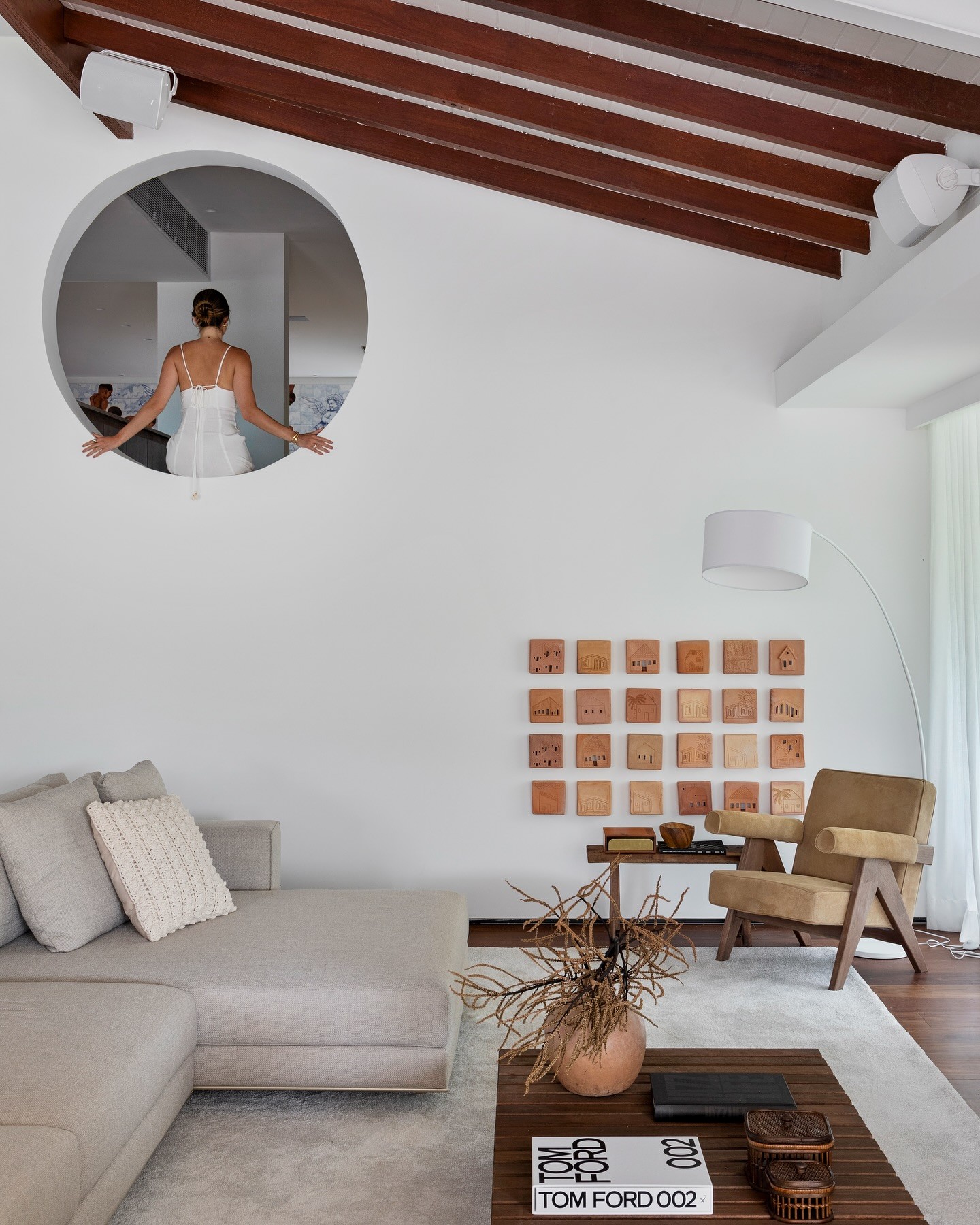 Interior da mansão de Anitta no Rio — Foto: MCA estúdio