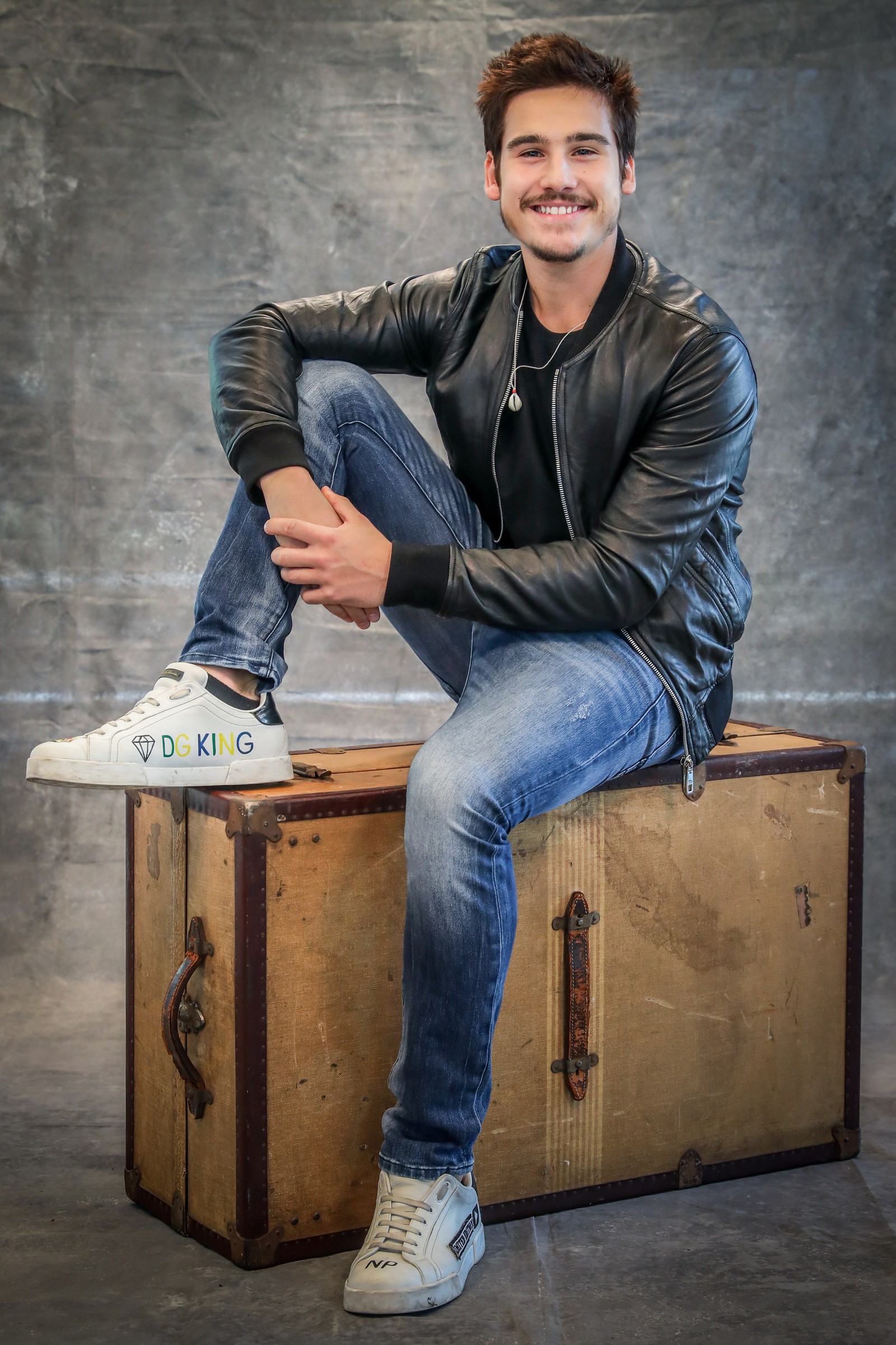 Nicolas Prattes em 'O tempo não para', em 2018 — Foto: João Miguel Junior/Globo