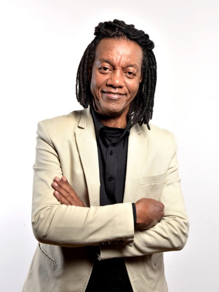 Encontro com o Autor recebe o escritor Tom Farias - Assessoria de Imprensa