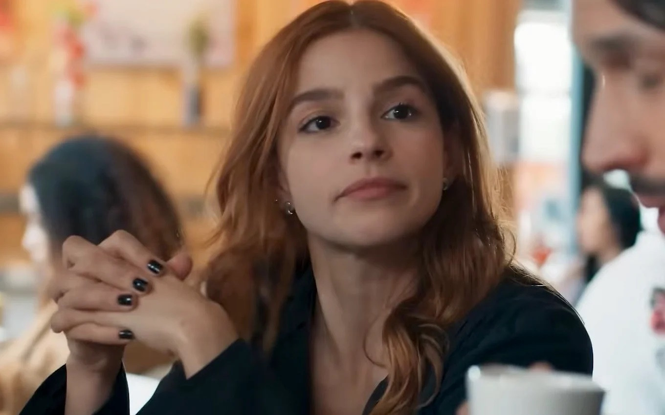 Três Graças: Zenilda desenterra passado nebuloso de Ferette e Arminda