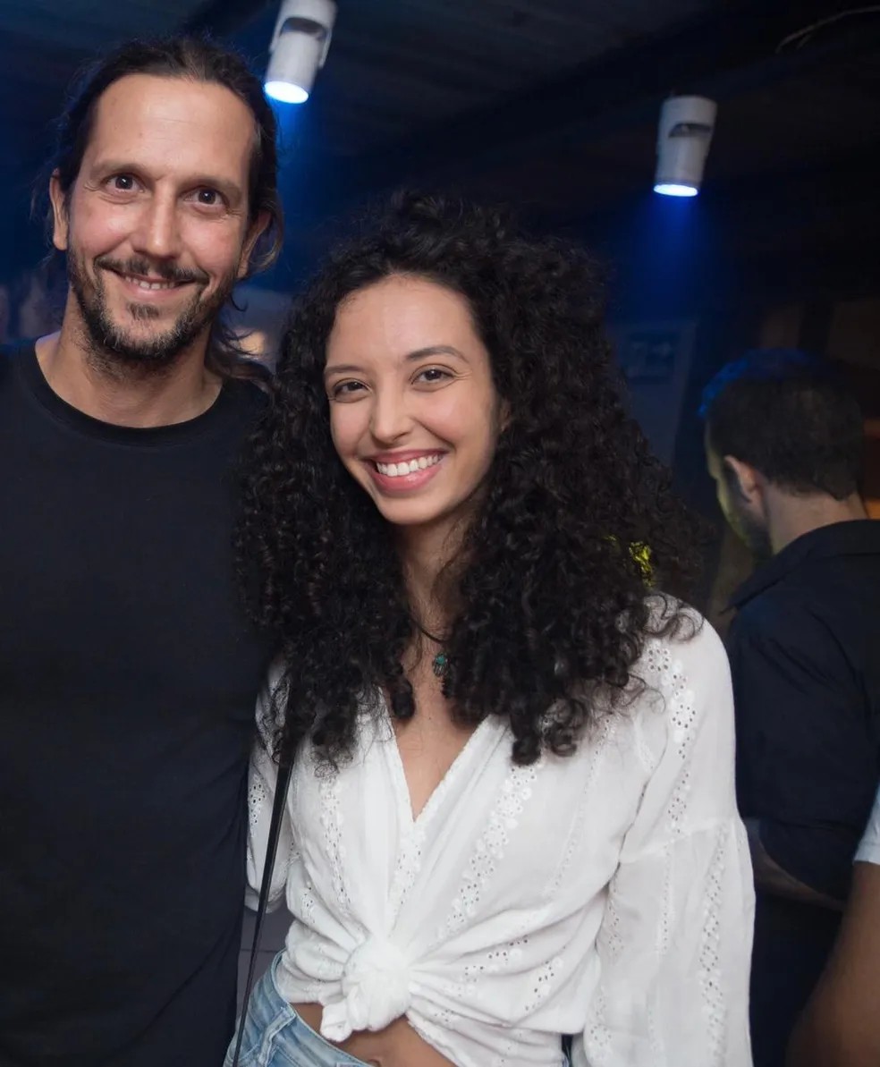 Agnes Brichta, filha de Vladimir Brichta, também seguiu a carreira do pai. Eles até atuaram juntos na novela 'Quanto mais vida, melhor' — Foto: Gabi Netto/Divulgação