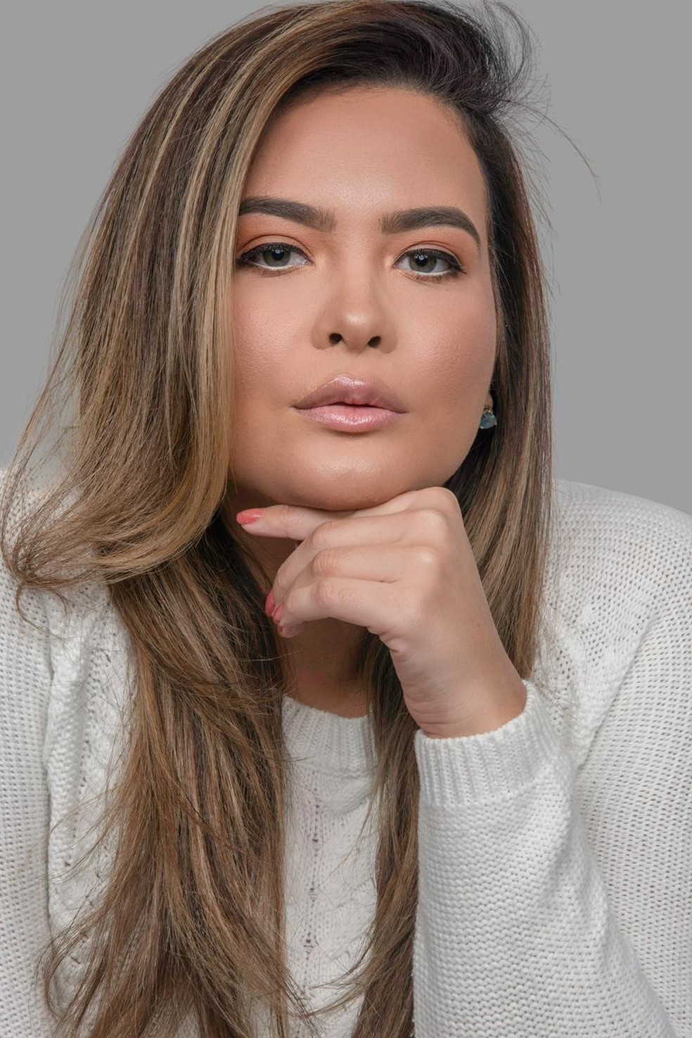 Geisy Arruda reflete sobre autenticidade e o peso do julgamento feminino — Foto: Cauê Garcia / Group CG Comunicação