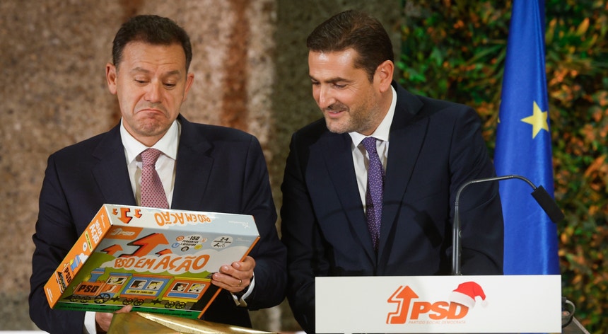 Montenegro janta com deputados. "O povo está com este Governo e o PSD"