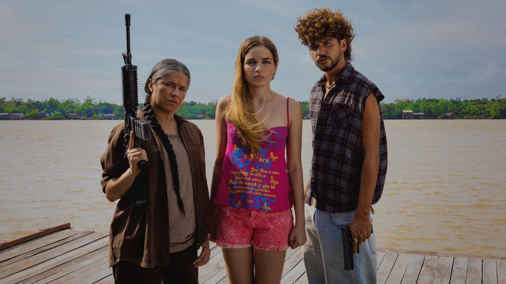 Marleyda Soto, Domithila Cattete e Lucas Galvino: as estrelas de “Pssica” — Foto: Rodrigo Maltchique/Netflix