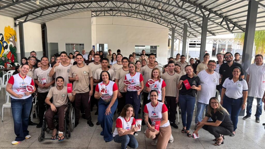 HDT leva conscientização sobre HIV e aids a estudantes de colégio militar no Parque Atheneu – Saúde