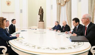 Encontro Putin-Witkoff termina sem compromissos sobre territórios ocupados na Ucrânia