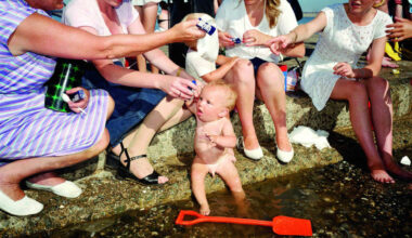 Martin Parr fotografou a classe média de maneira cáustica - 07/12/2025 - Ilustrada