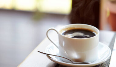 Chá ou café: qual é melhor para os ossos? - 27/12/2025 - Equilíbrio