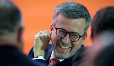 "Queremos cargos, senão...". Chega aperta com Moedas (que abriu portas à discriminação)