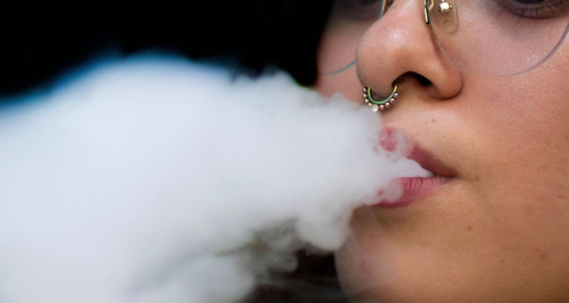 Nicotina é tóxica para coração em vapes e narguilés - 20/12/2025 - Saúde