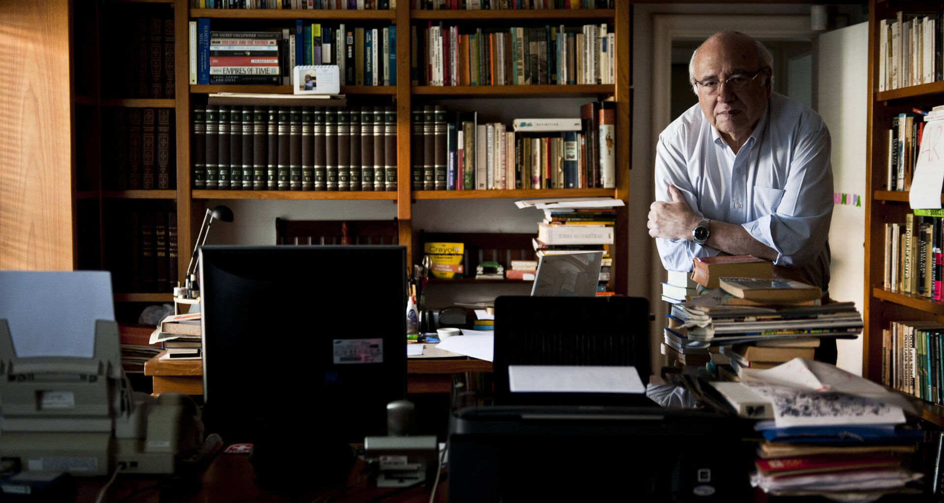 Luis Fernando Verissimo criticou a censura no cinema - 01/12/2025 - Folha 105 anos