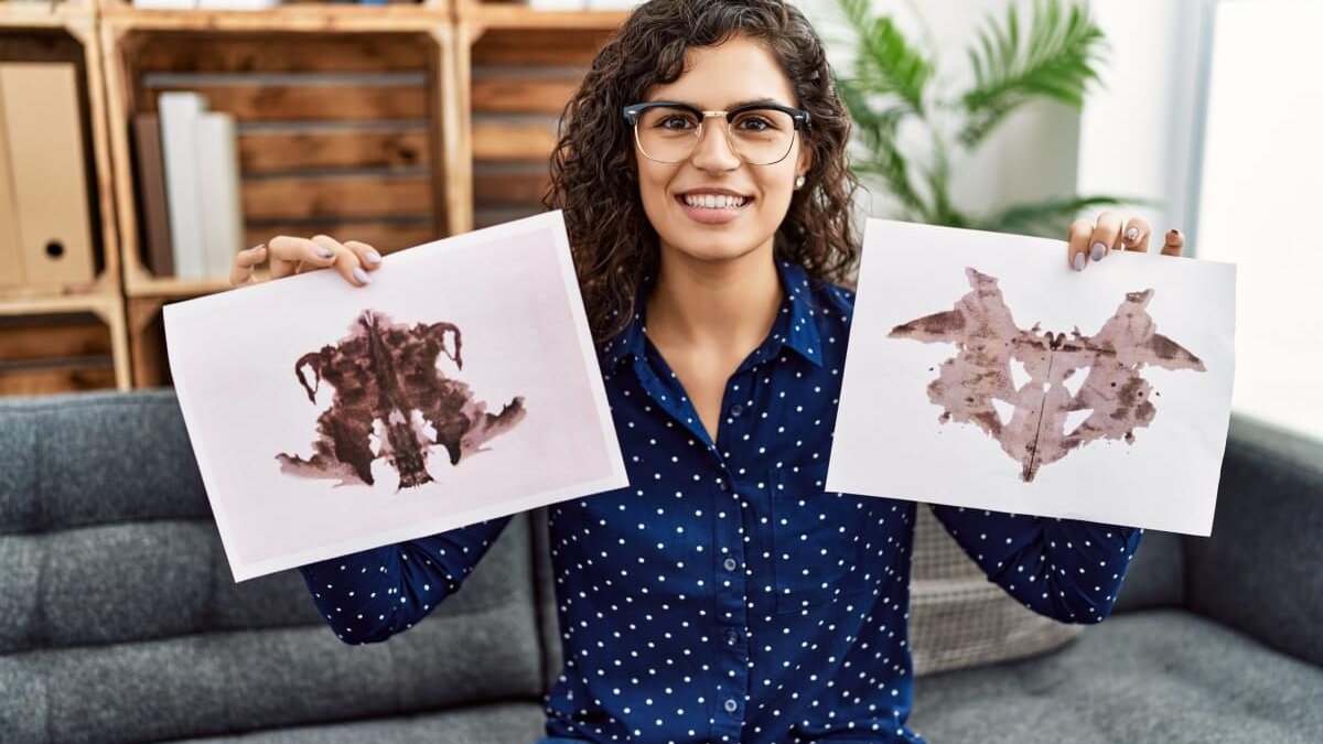 Teste de Rorschach: conheça avaliação psicológica que utiliza manchas de tinta