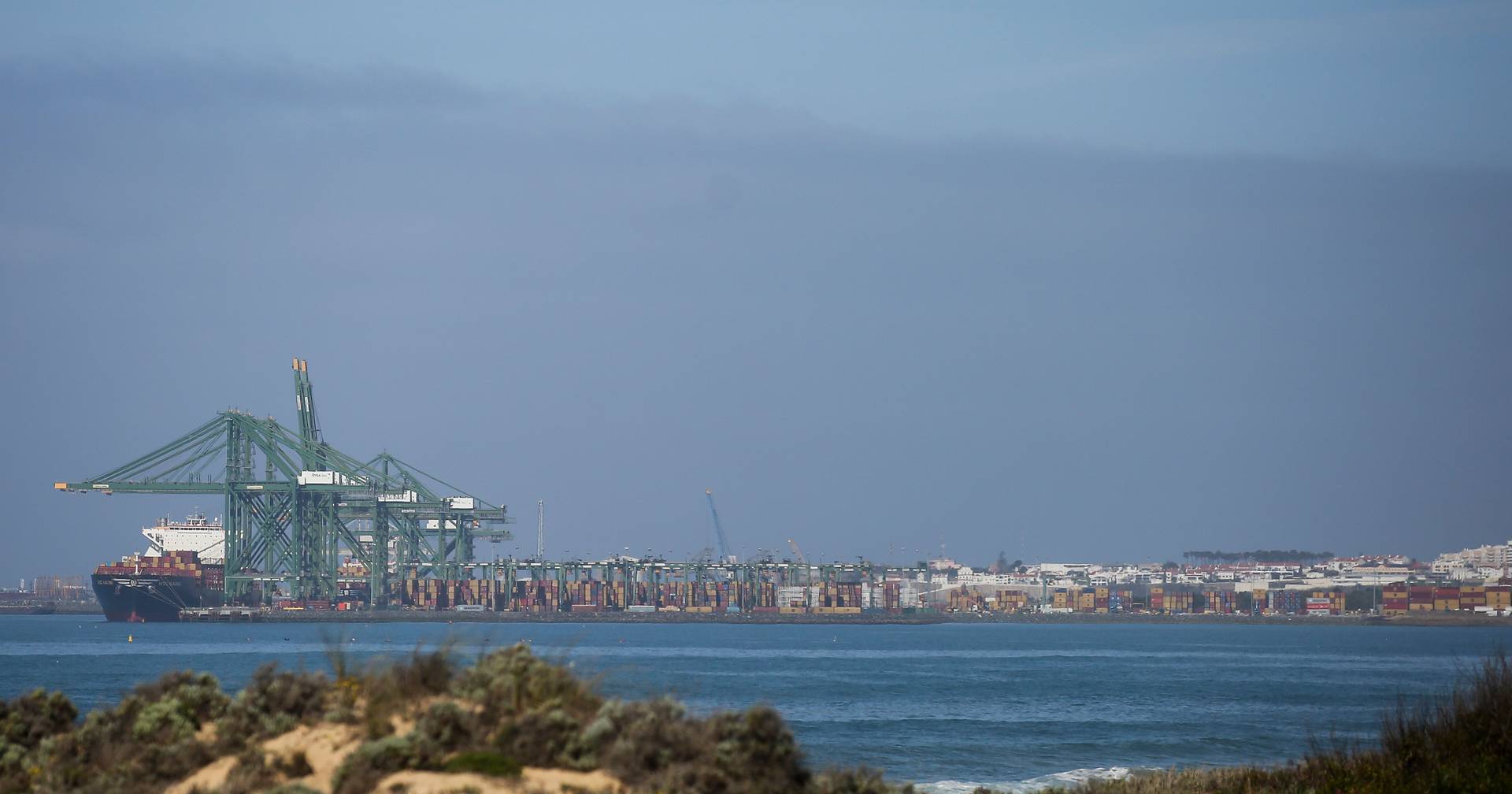 Após um hiato de seis meses, Portugal volta a receber gás russo em Sines esta semana