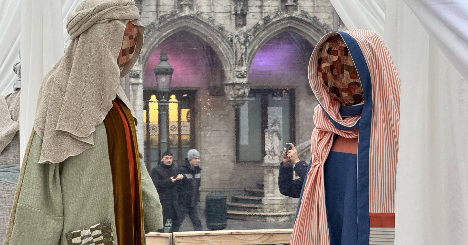 Menino Jesus roubado de presépio polémico na Bélgica