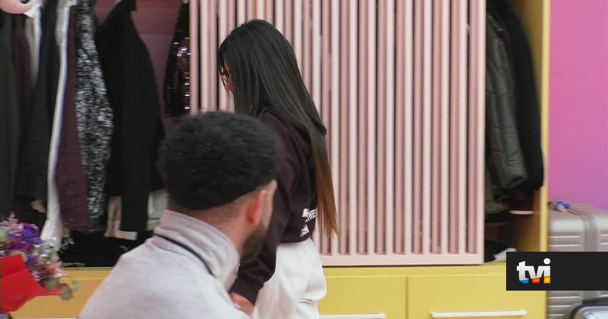 Cuscos na casa! Enquanto Fábio e Liliana discutem, concorrentes ouvem tudo atrás das portas - Secret Story