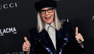 Mansão de Diane Keaton inspirada em 'Os três porquinhos' é colocada à venda por R$ 145 milhões; veja fotos