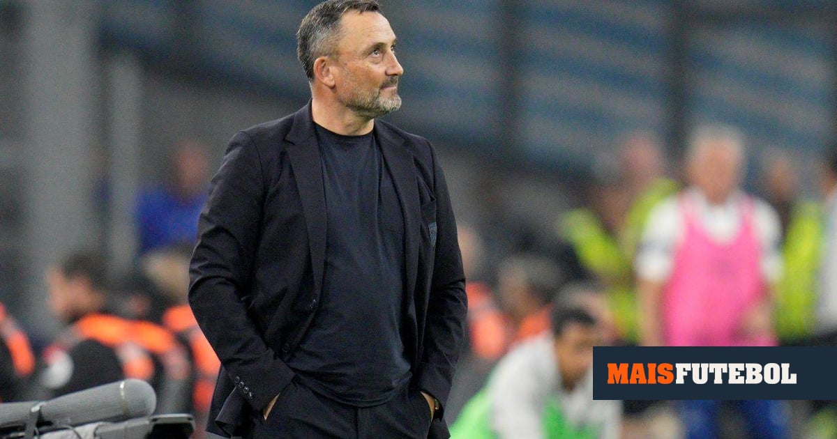 Reviravolta: treinador do Nice quer ficar após agressões de adeptos