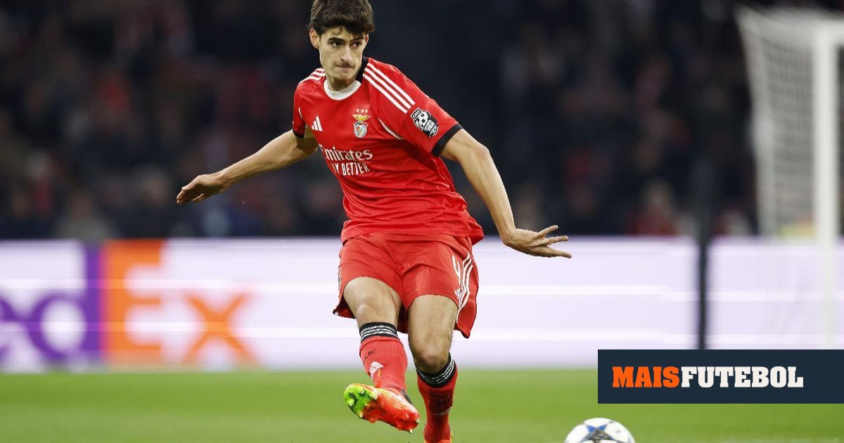 António Silva (Benfica) e Debast (Sporting) destacam-se nos passes progressivos