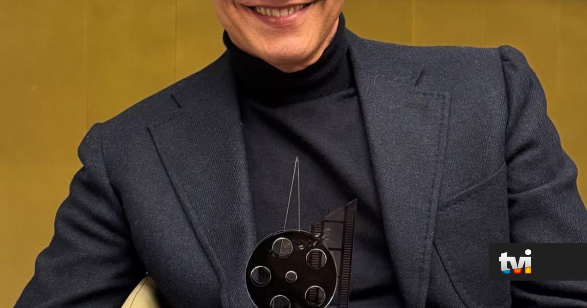 Ator da TVI recebe distinção rara: o reconhecimento que marca a carreira - Novelas