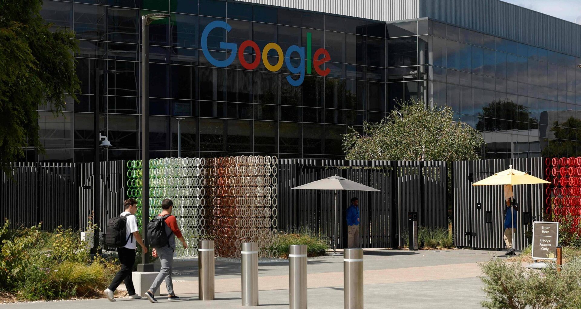 Modelos de linguagem menores crescem no mercado de IA - 08/12/2025 - Tec