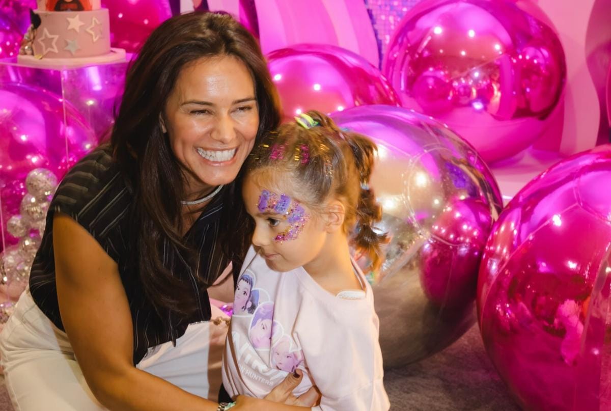 A festa de sonho da filha de Cláudia Vieira teve direito a... uma mesa especial