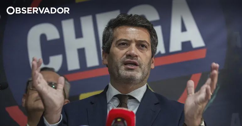 Ventura acusa adversários de "ofender Portugal" – Observador