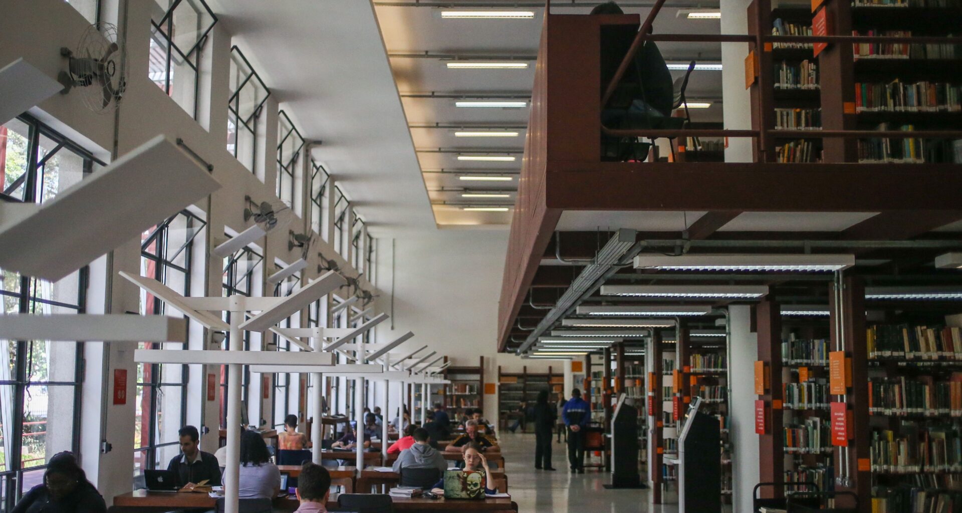 conheça as obras roubadas da Biblioteca Mário de Andrade, em São Paulo