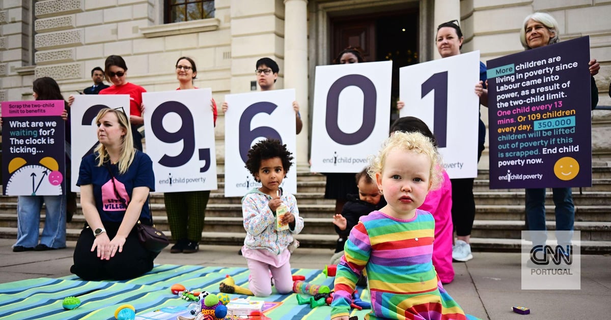 "Encontrámos uma família que vivia apenas de cereais e arroz": num dos países mais ricos do mundo, um terço das crianças vive na pobreza