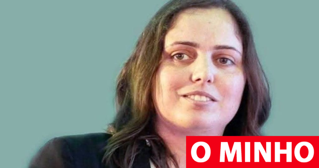 Funeral de mulher de 34 anos que morreu na A11 realiza-se quarta-feira em Braga