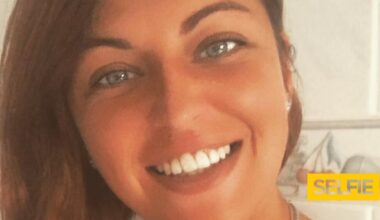 Na praia e ao lado de pessoa especial, Ângela Ferreira garante: "Amamos-te muito"