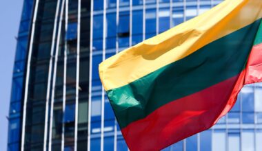 Lituânia declara estado de emergência nacional devido a balões bielorrussos no espaço aéreo