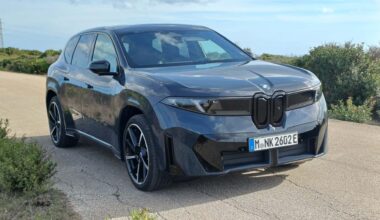 BMW lançará 40 carros até 2027 e anuncia novo CEO