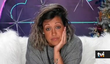 Marisa deita tudo a perder e recebe sanção pesada da Voz por 'entregar' segredo - Secret Story