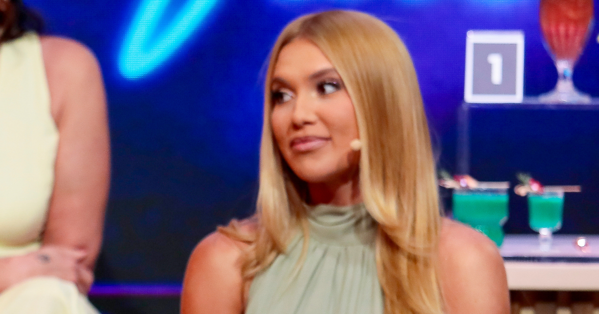 Essa festa virou um... caos! Virgínia faz confraternização do 'Sabadou' na base da permuta, não cumpre combinado e o pior acontece