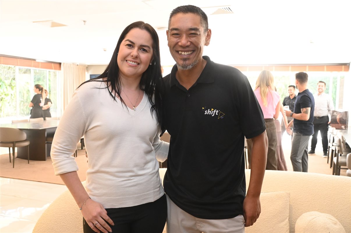 Flavio Marques, da BeFly, Rosa Shida, da United Airlines, Luciano Guimarães, da BeFly, Cristina Rached, da Lufthansa Group, Estela Marques, da Turkish Airlines, Sylvio Ferraz, da BeFly, Regina Carrelhas, da Emirates, e Lucia Lima, da United Airlines