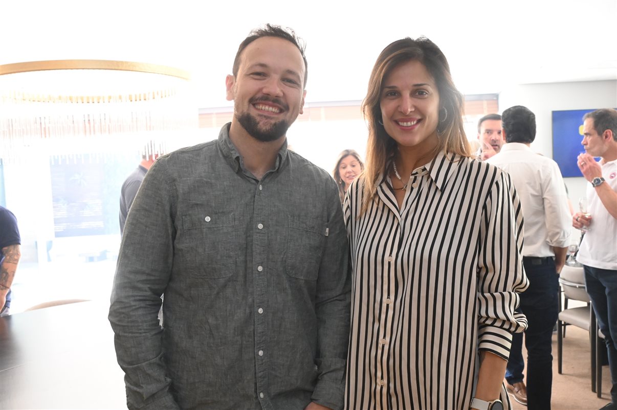 Flavio Marques, da BeFly, Rosa Shida, da United Airlines, Luciano Guimarães, da BeFly, Cristina Rached, da Lufthansa Group, Estela Marques, da Turkish Airlines, Sylvio Ferraz, da BeFly, Regina Carrelhas, da Emirates, e Lucia Lima, da United Airlines