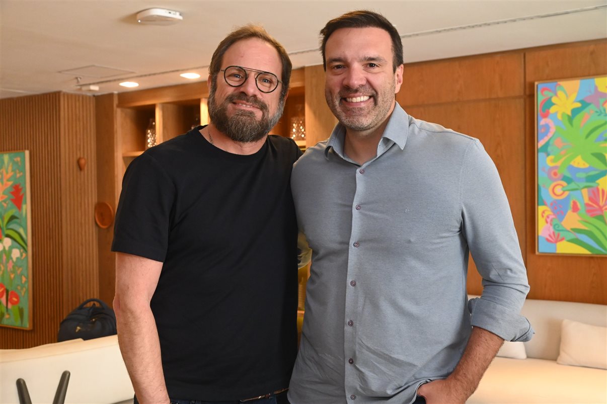 Flavio Marques, da BeFly, Rosa Shida, da United Airlines, Luciano Guimarães, da BeFly, Cristina Rached, da Lufthansa Group, Estela Marques, da Turkish Airlines, Sylvio Ferraz, da BeFly, Regina Carrelhas, da Emirates, e Lucia Lima, da United Airlines