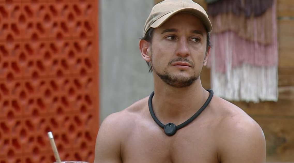 'A Fazenda' 17: Veja resultado final da enquete de quem deve ficar nesta quinta (11) - Zoeira