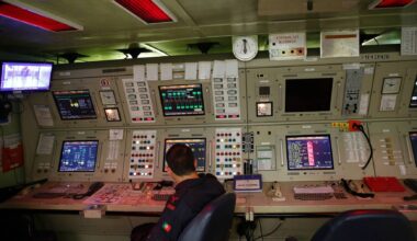 Fornecedor israelita das fragatas portuguesas afetado por caso de corrupção na NATO