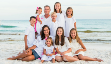 É pai de 10 filhos e avô, reformou-se em 2021, mas vai voltar a jogar na NFL