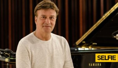 "Que amor tão lindo": Tony Carreira sorridente com companhia única!